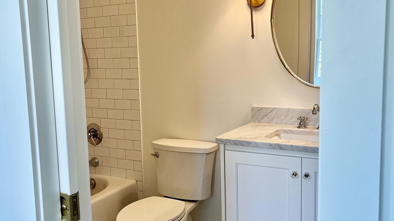 Photo of Bathroom in Appling
