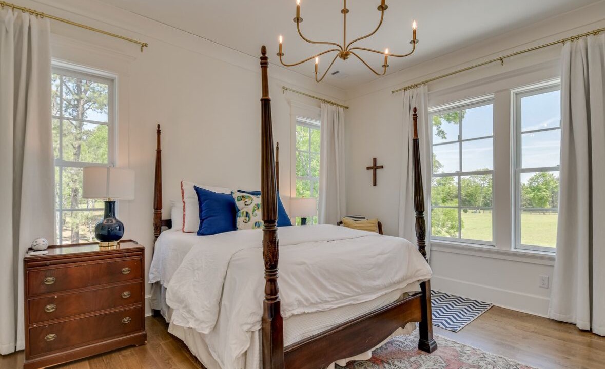 Photo of Bedroom in Appling