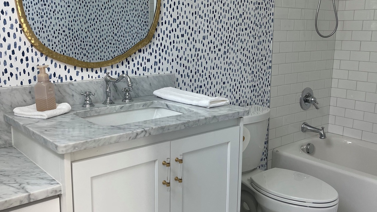 Photo of Bathroom in Appling