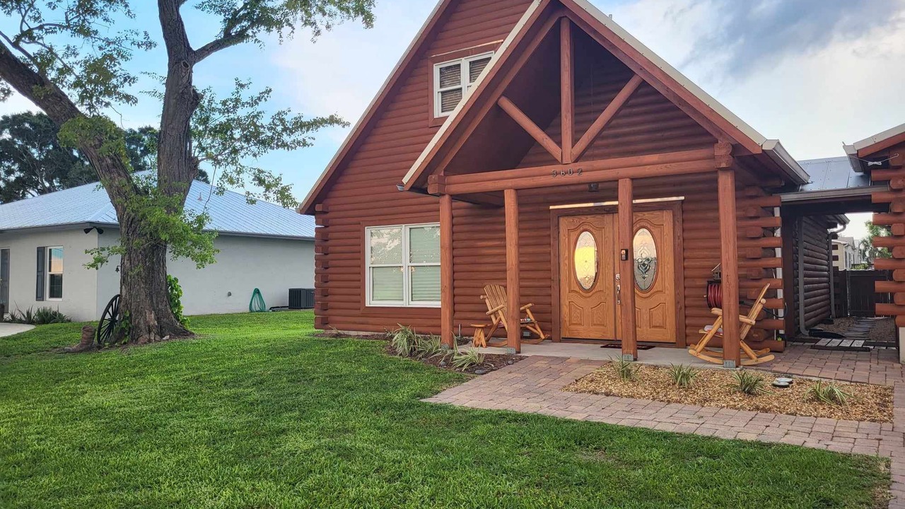 Photo of Outdoor in Taylor Creek