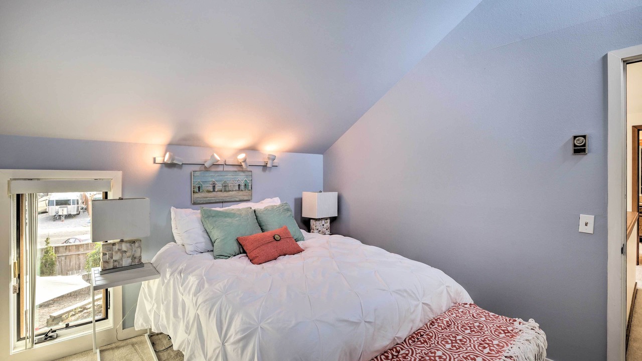 Photo of Bedroom in Ferndale