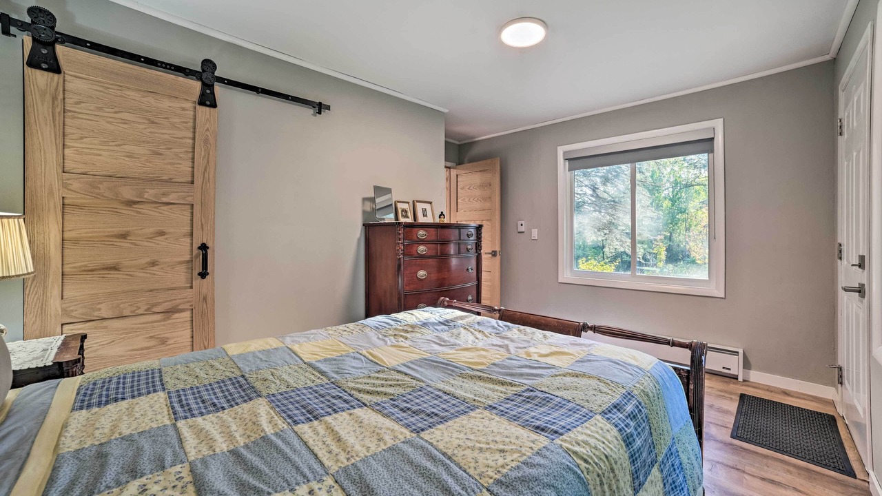 Photo of Bedroom in Suttons Bay