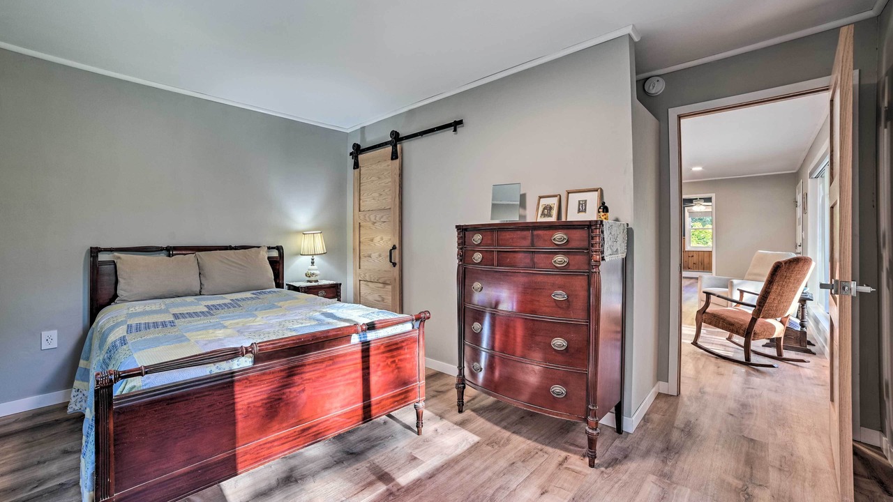 Photo of Bedroom in Suttons Bay