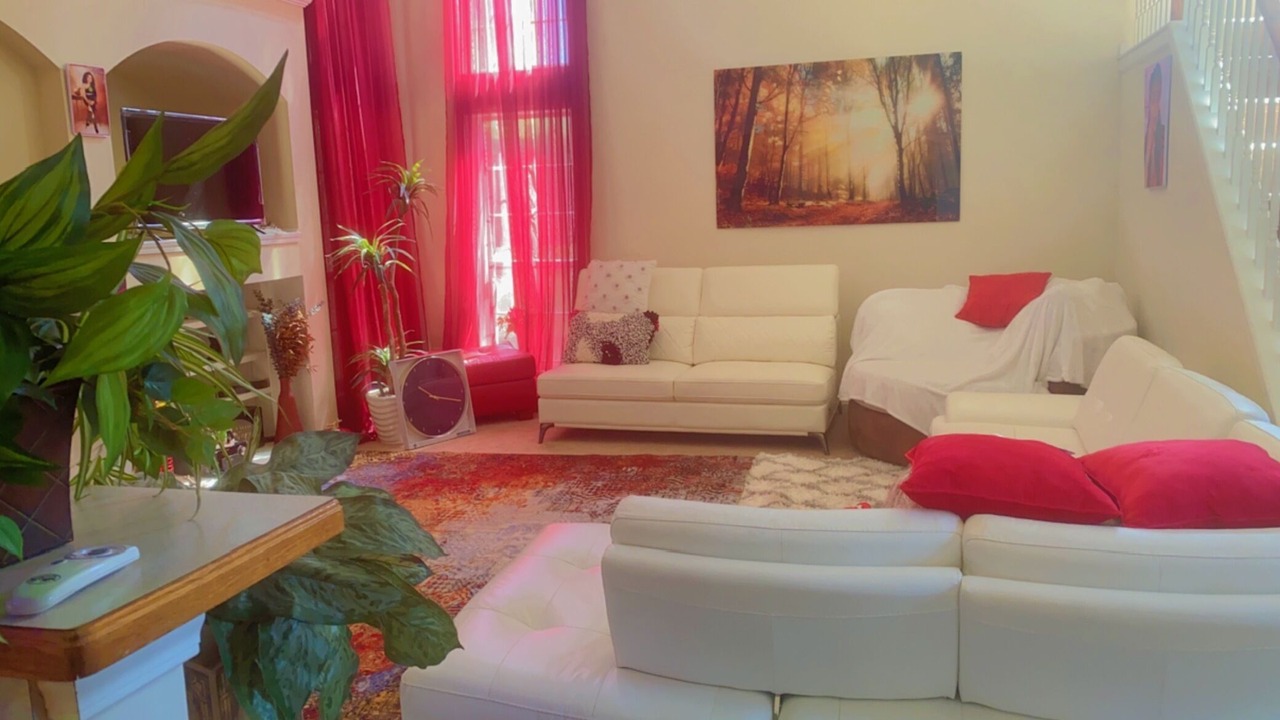 Photo of Livingroom in Covington