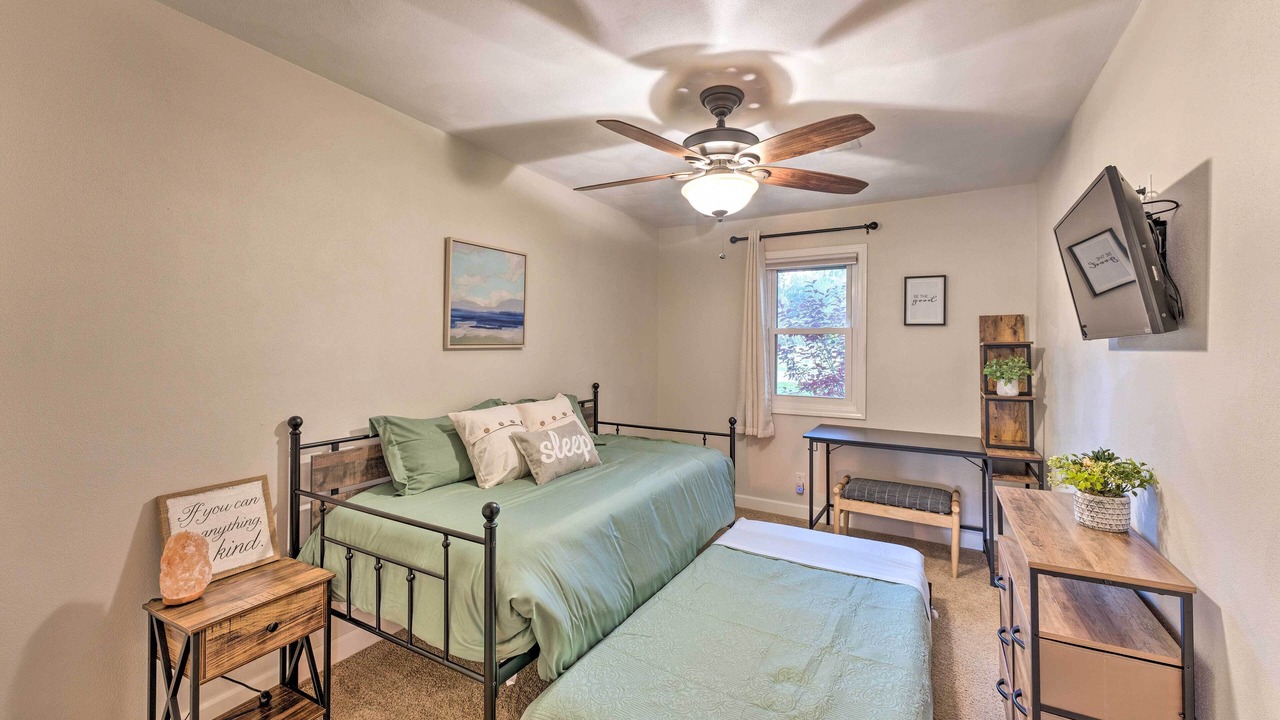 Photo of Bedroom in Newville
