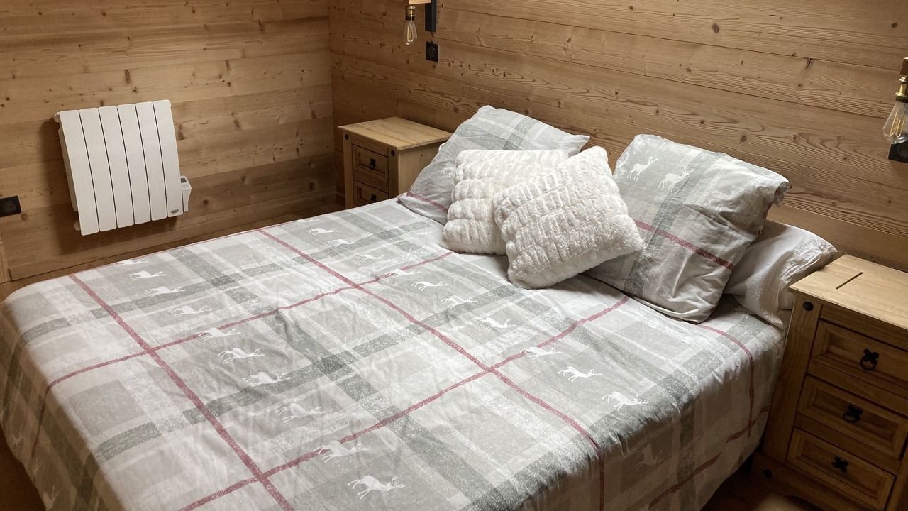 Photo of Bedroom in Mont-de-Lans