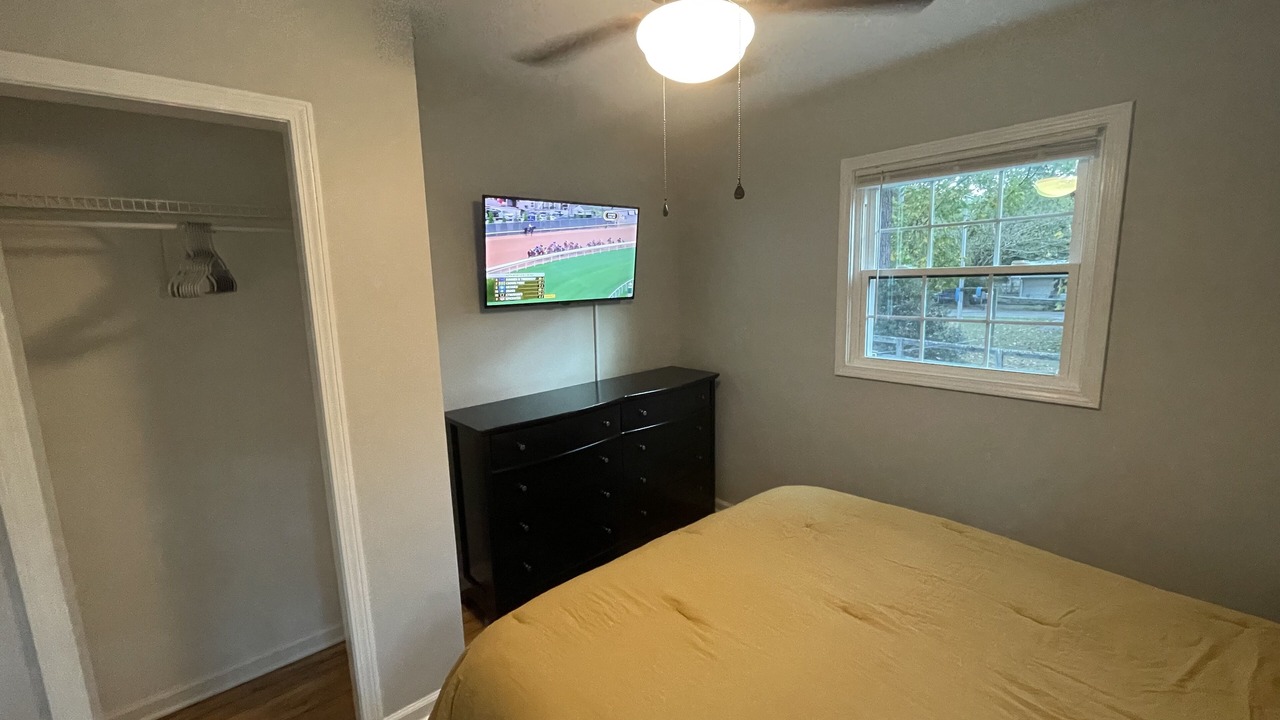 Photo of Bedroom in Frankfort
