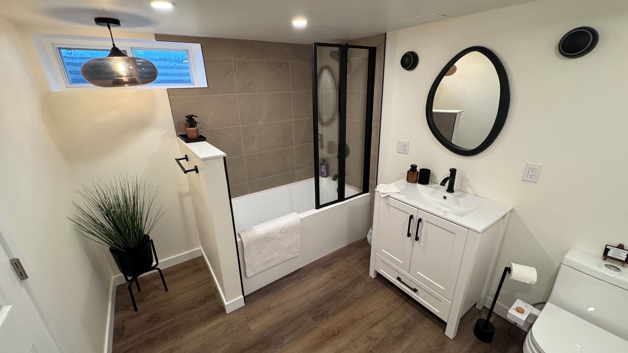 Photo of Bathroom in Tiny