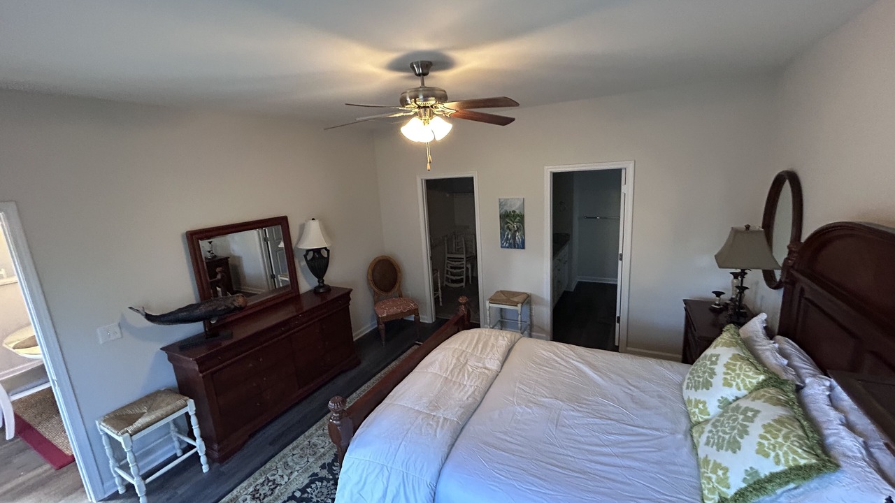 Photo of Bedroom in Oak Grove