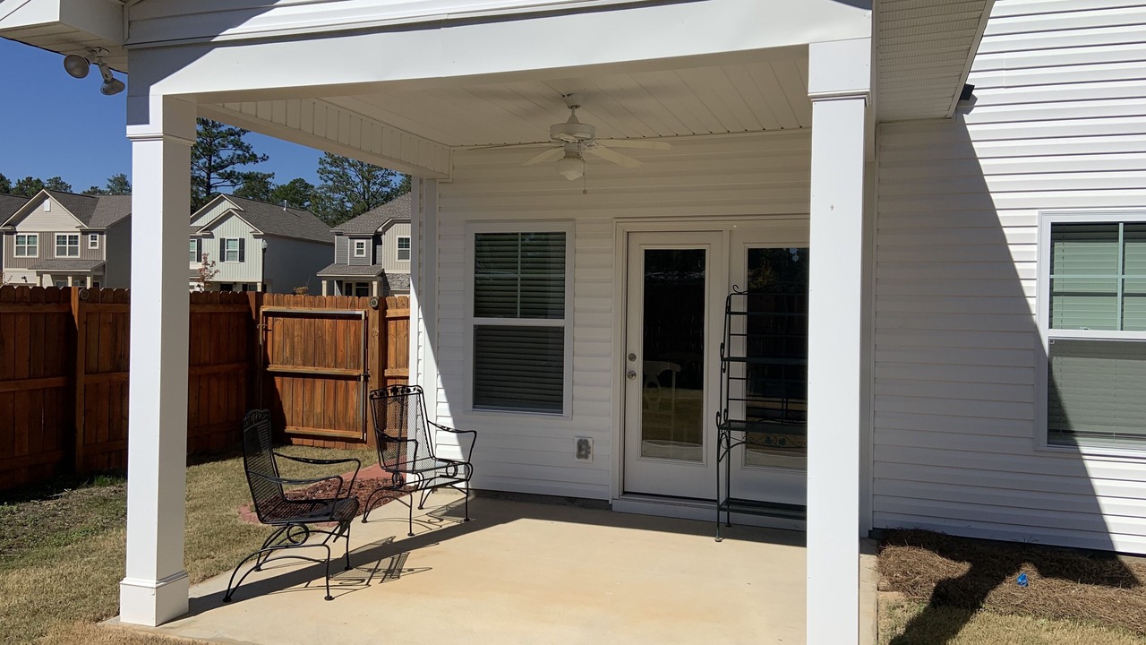 Photo of Outdoor in Oak Grove