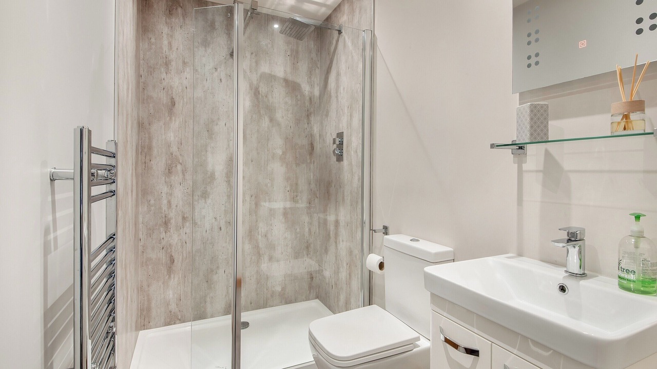 Photo of Bedroom in Blackwell in the Peak