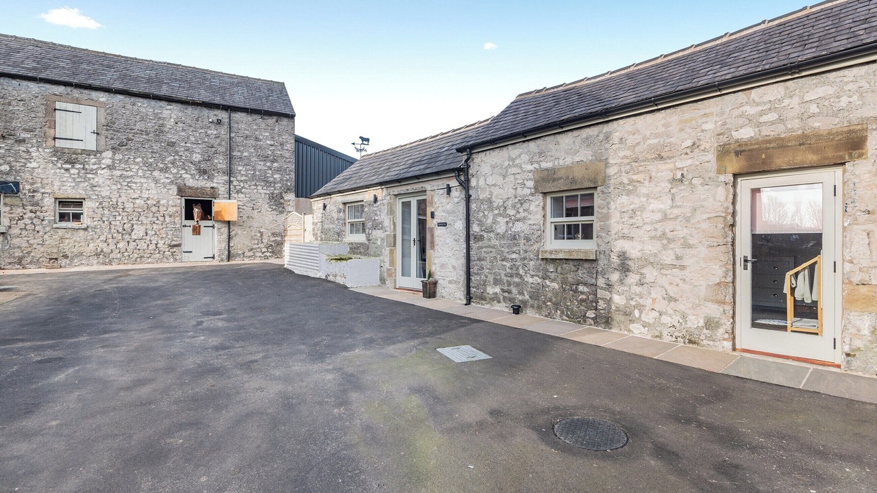 Photo of Outdoor in Blackwell in the Peak