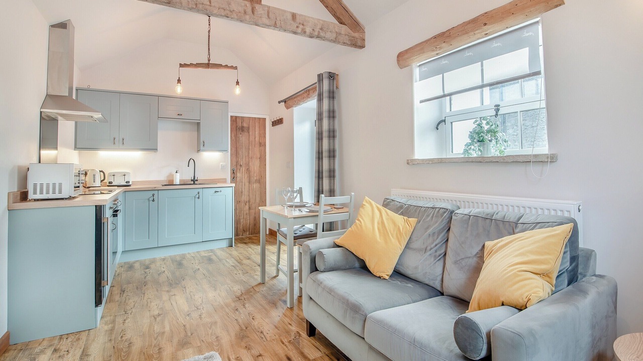 Photo of Others in Blackwell in the Peak