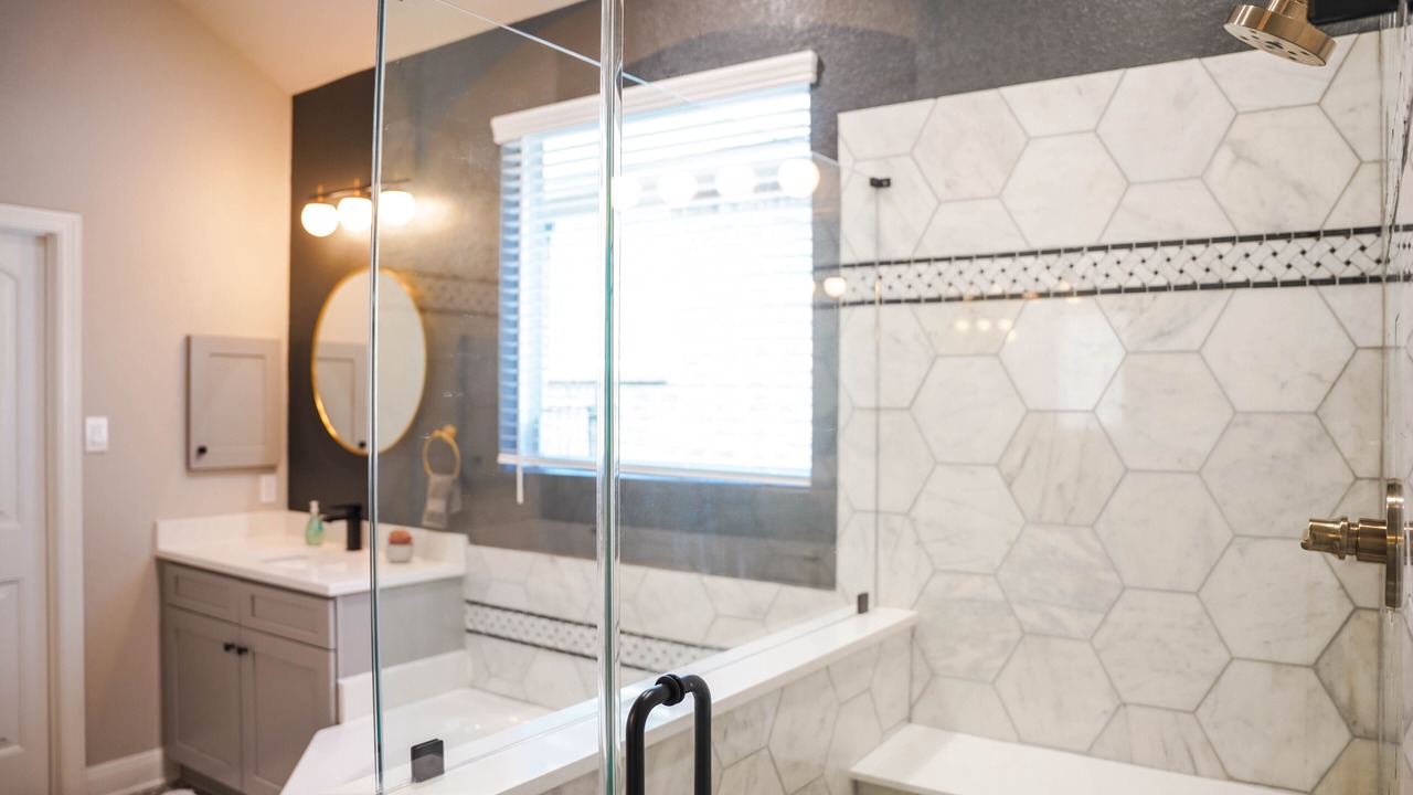 Photo of Bathroom in Helotes