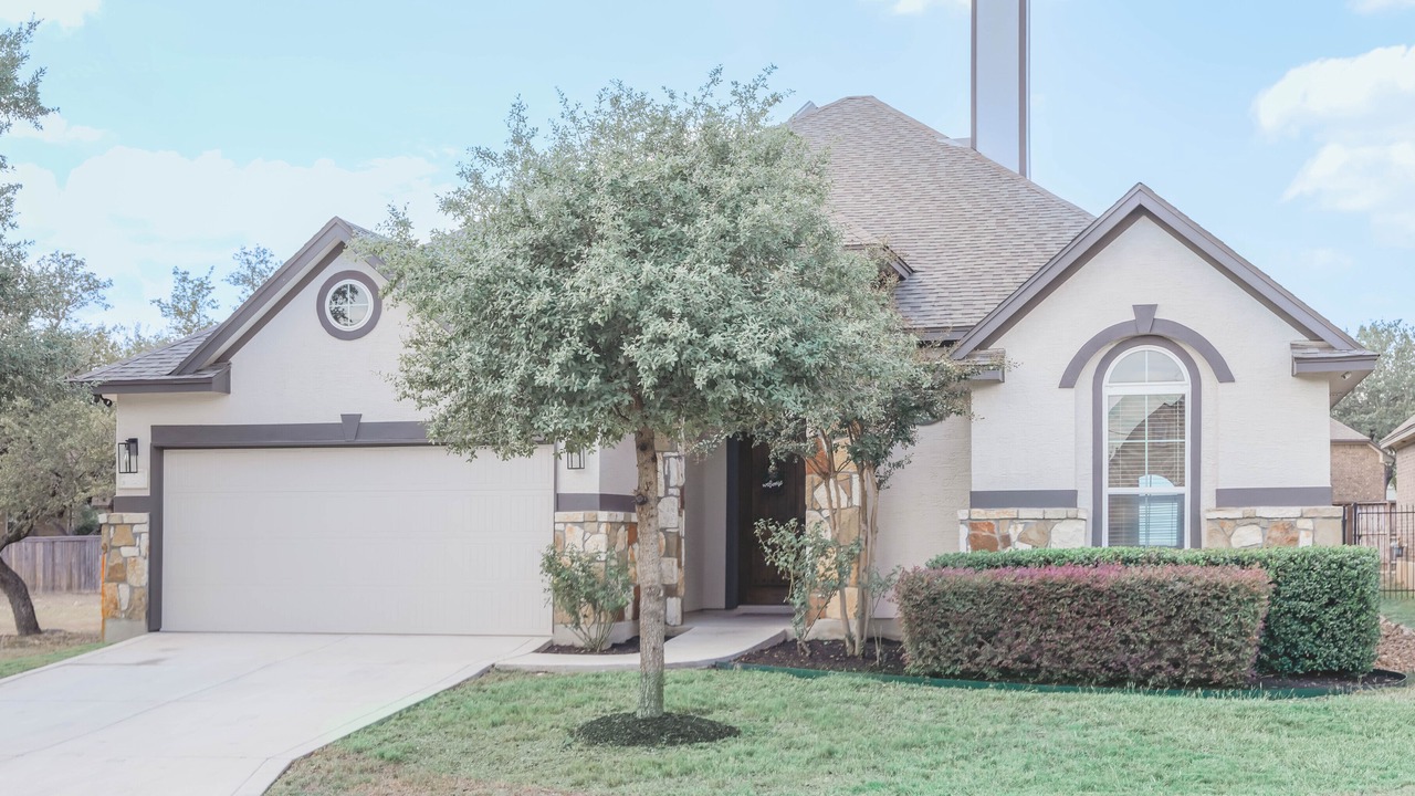 Photo of Outdoor in Helotes