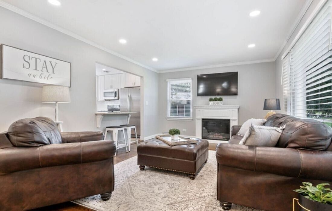 Photo of Livingroom in Naperville