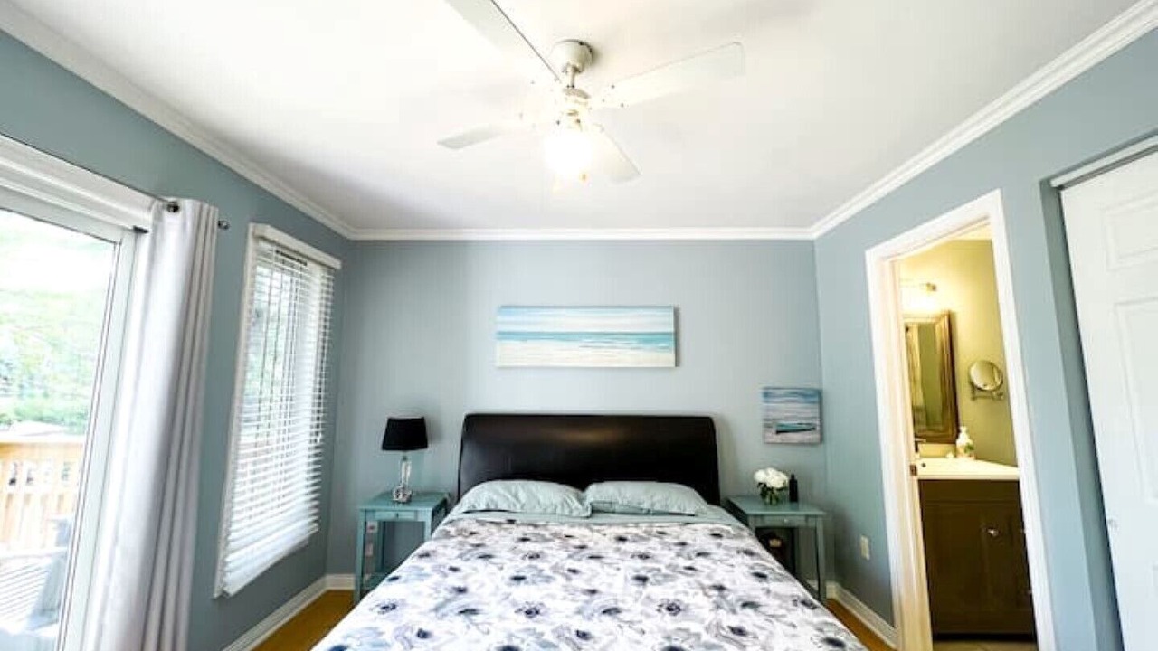 Photo of Bedroom in Head Lake