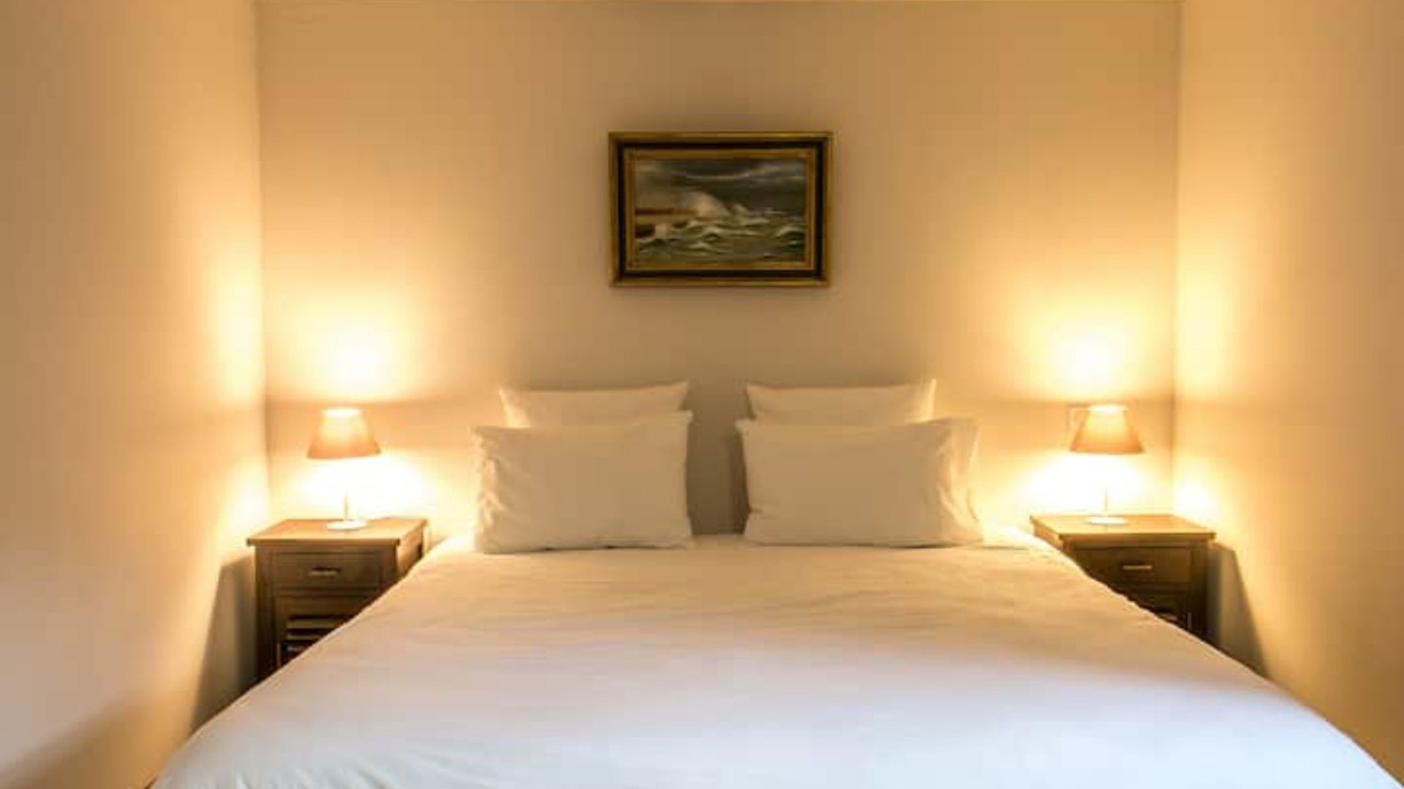 Photo of Bedroom in Fort-Moville