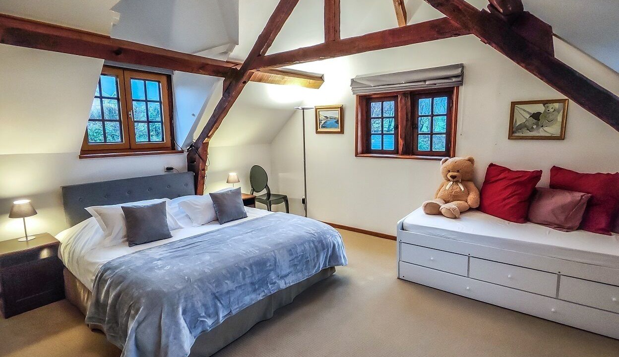 Photo of Bedroom in Fort-Moville
