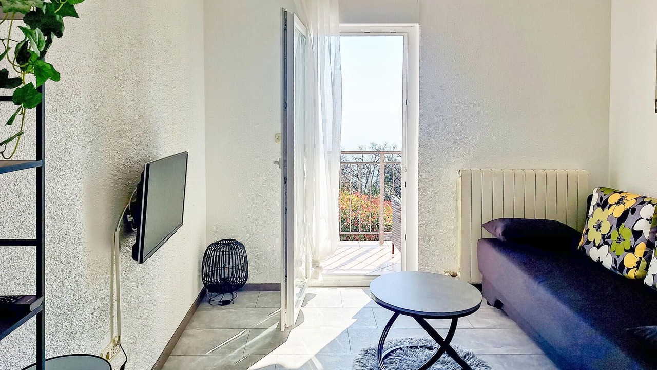 Photo of Bedroom in Icici
