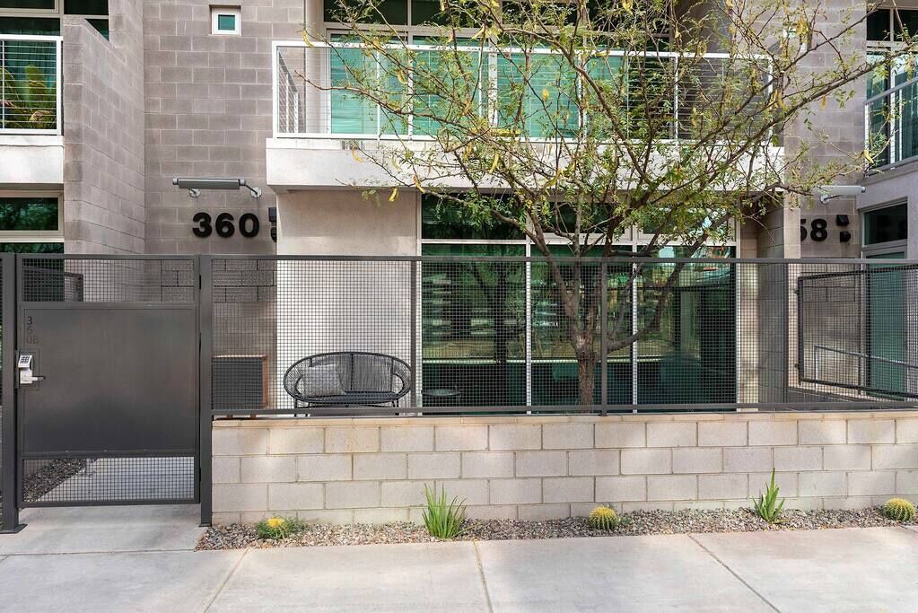 Photo of Outdoor in Riverside