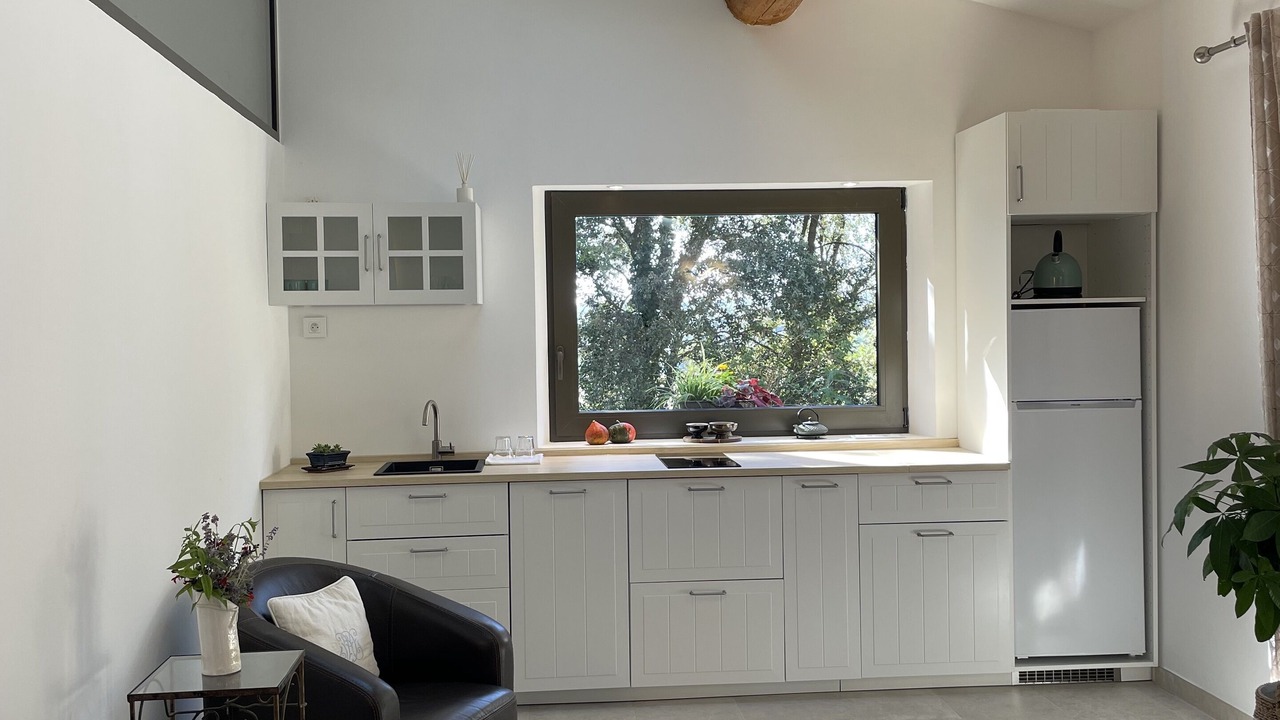 Photo of Others in Cereste