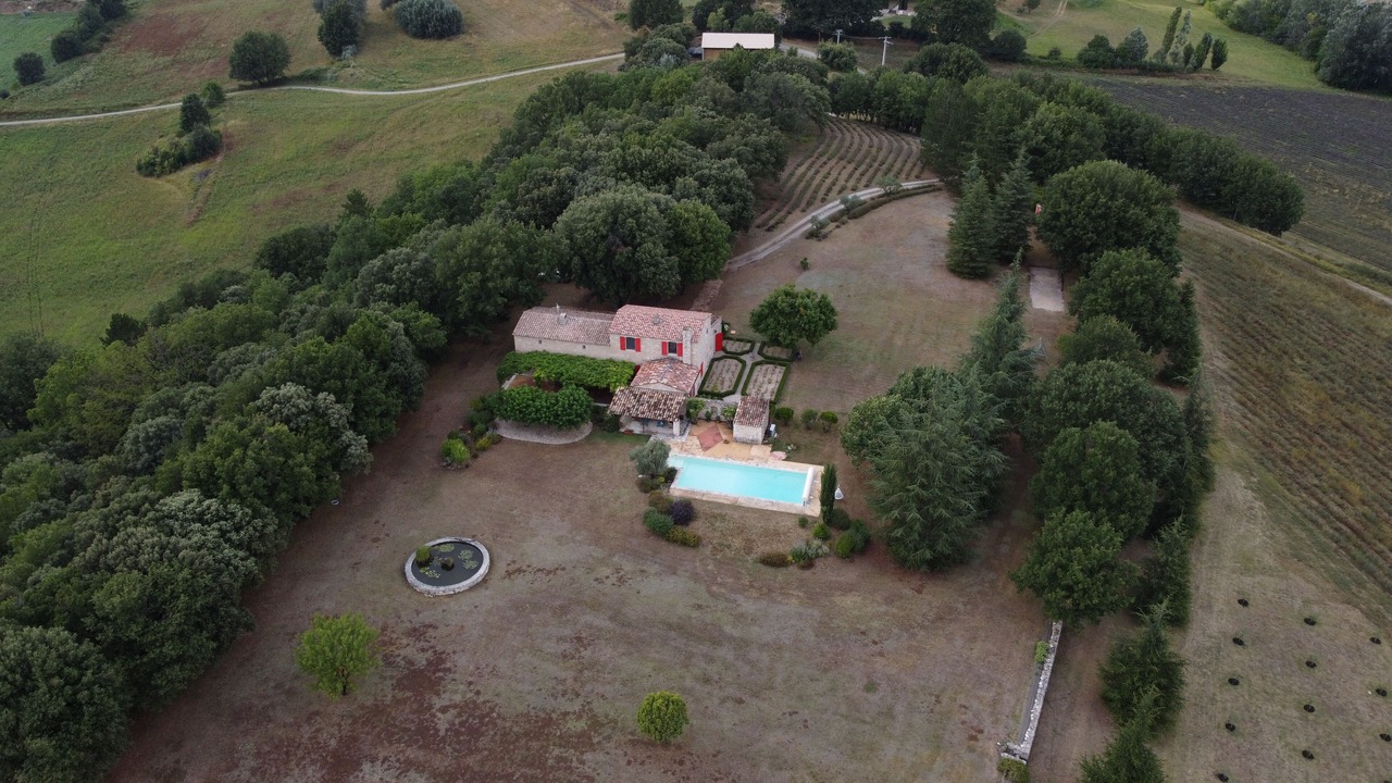 Photo of Outdoor in Cereste