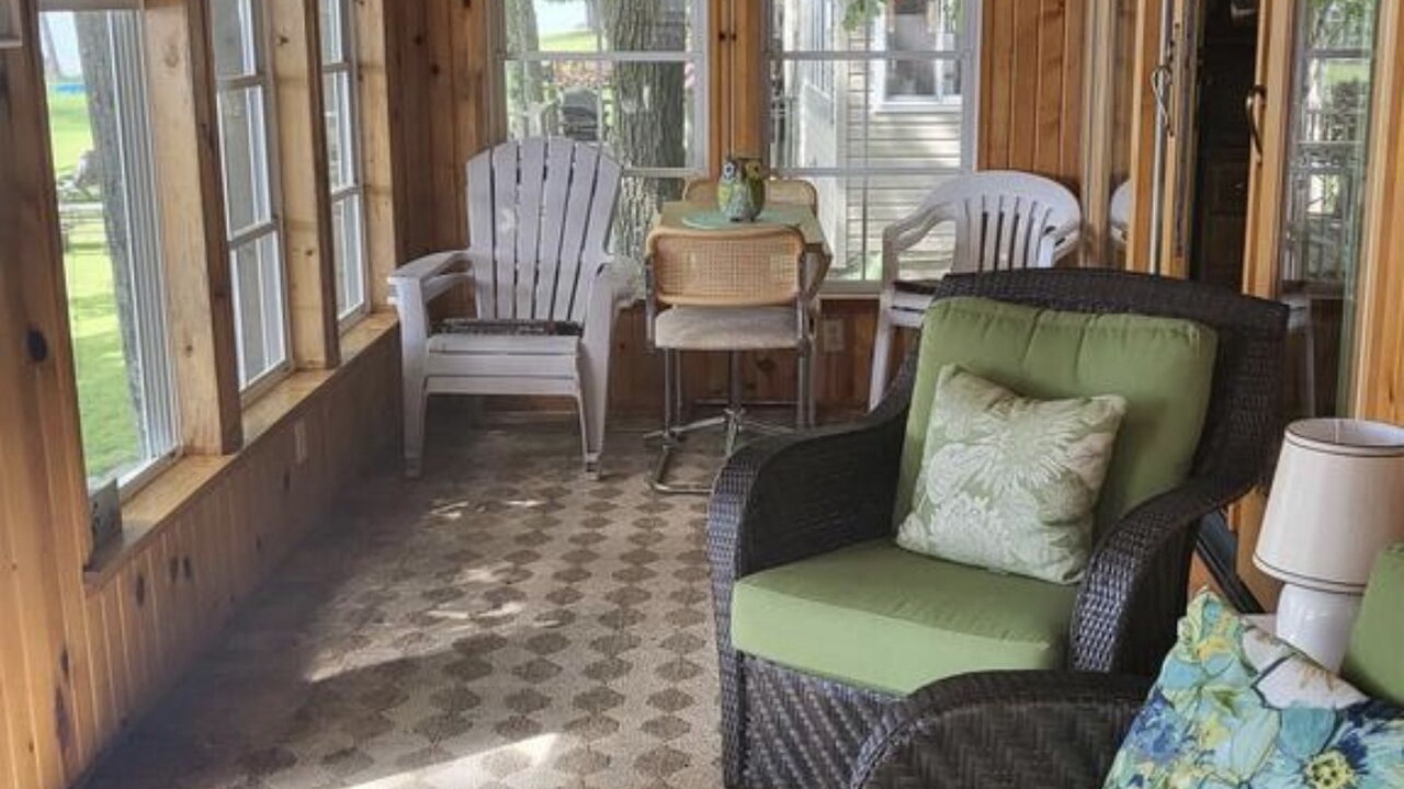 Photo of Livingroom in Long Lake