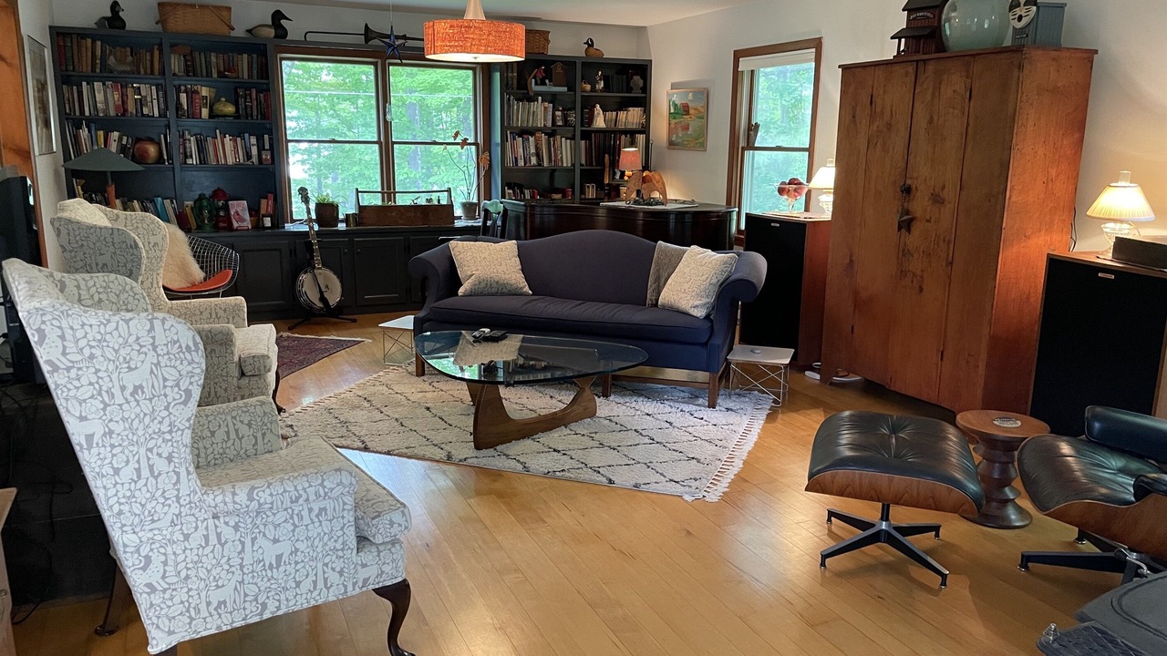 Photo of Livingroom in Cooperstown