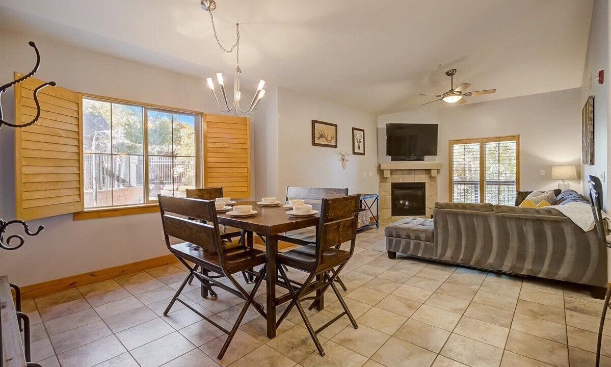 Photo of Livingroom in Bear Hollow Village