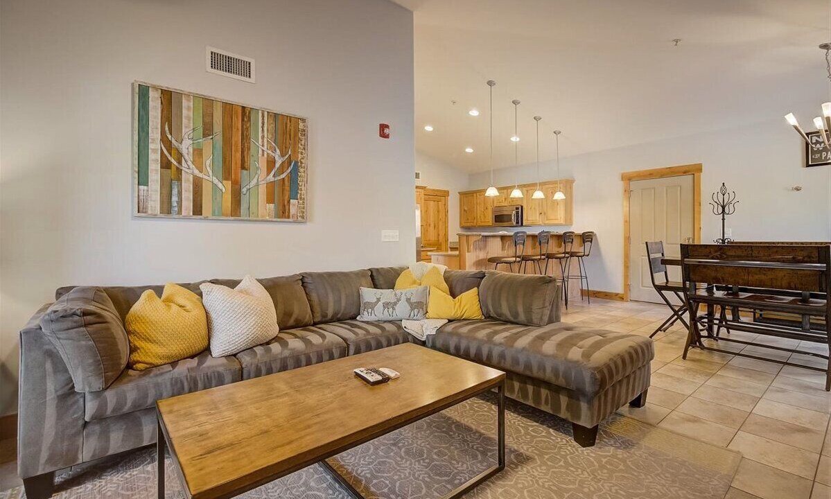Photo of Livingroom in Bear Hollow Village