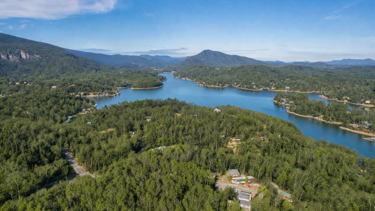 Photo of Outdoor in Lake Lure