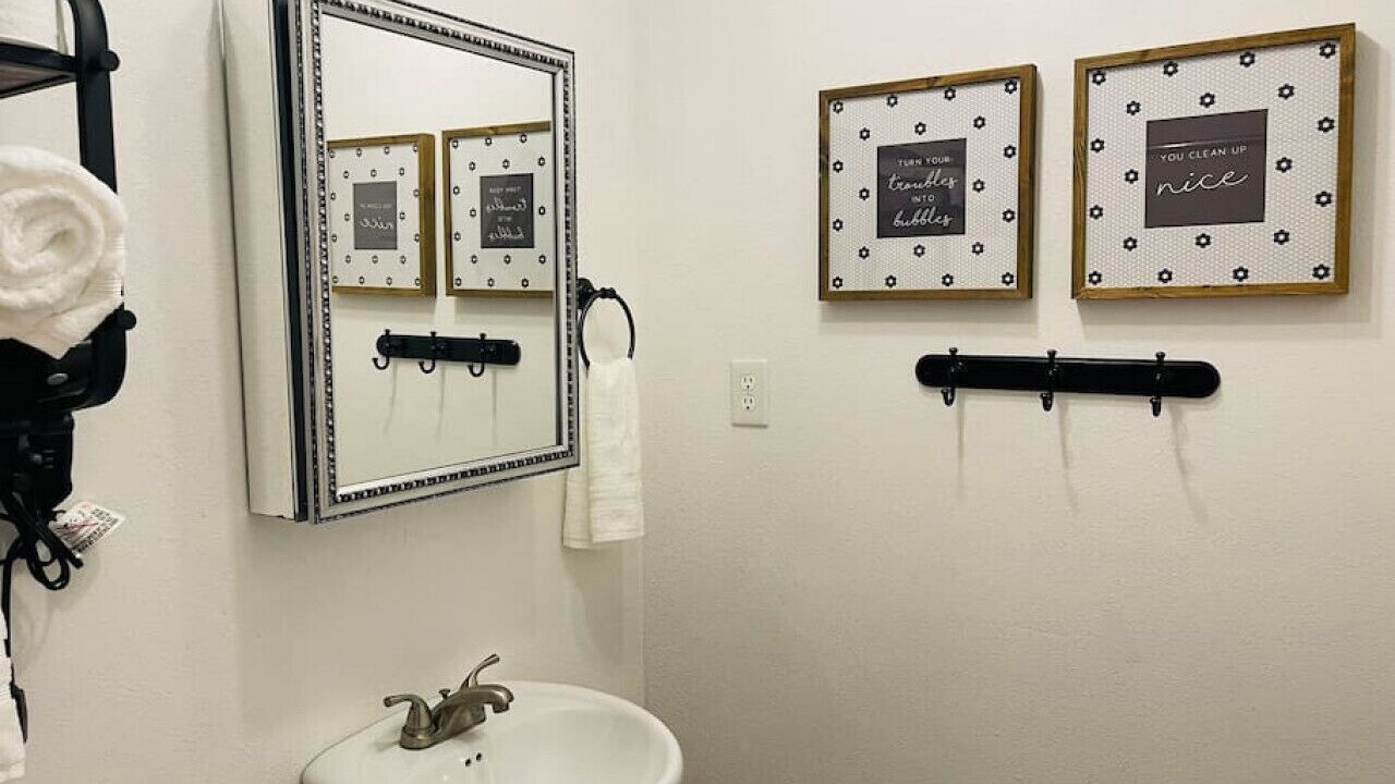 Photo of Bathroom in Checotah