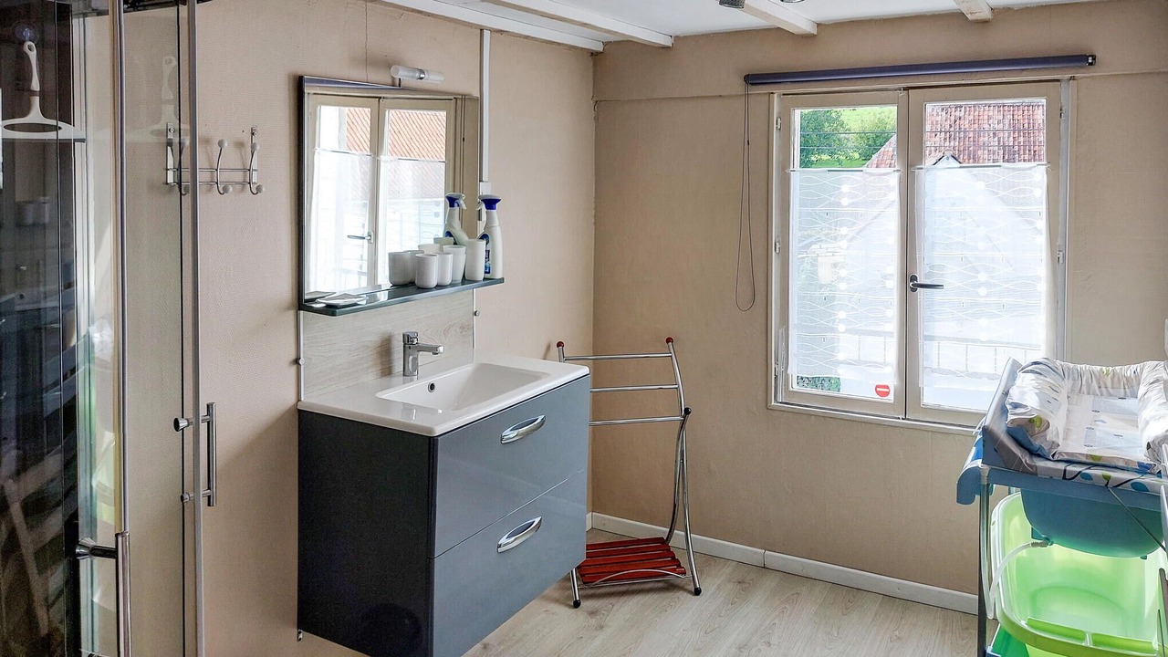 Photo of Bathroom in Longvilliers