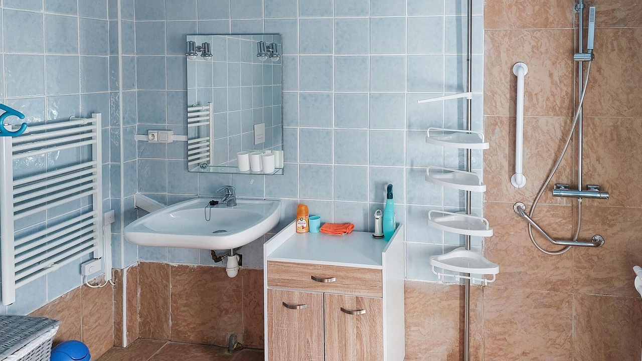 Photo of Bathroom in Longvilliers