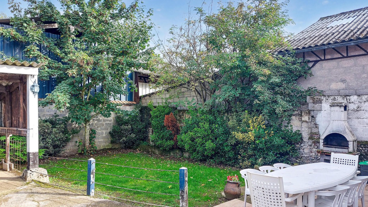 Photo of Others in Longvilliers