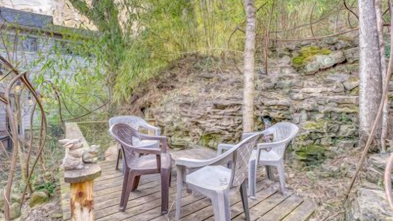 Photo of Patio Balcony in Eureka Springs Historic District
