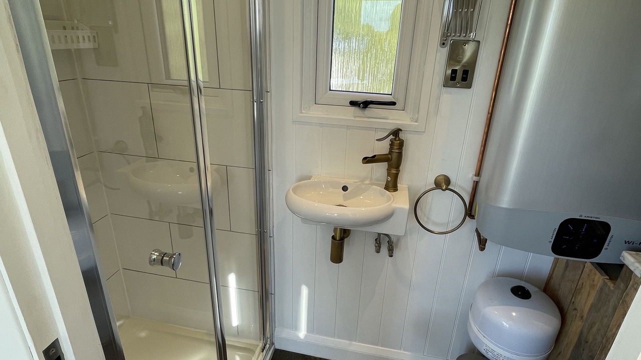Photo of Bathroom in Congresbury