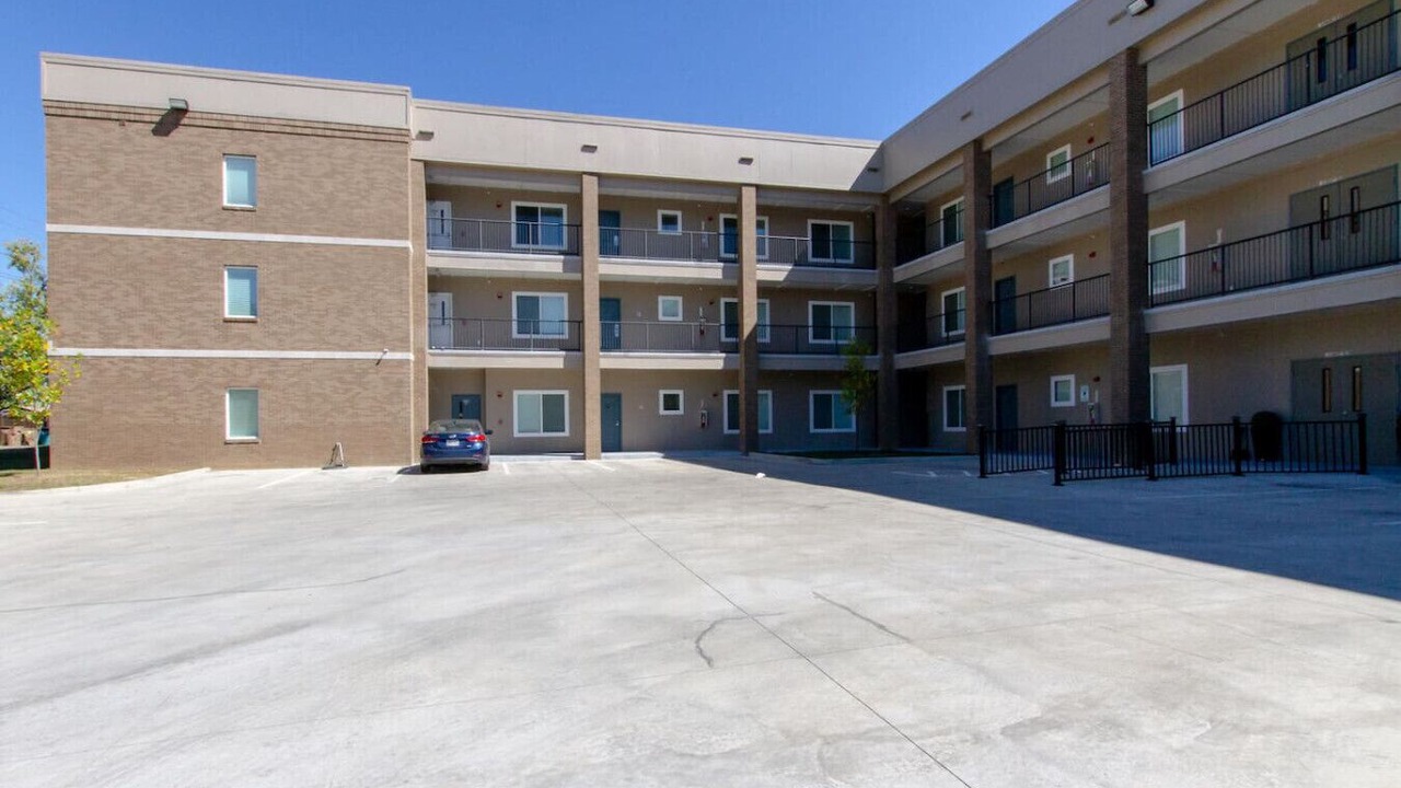 Photo of Outdoor in Maxwell