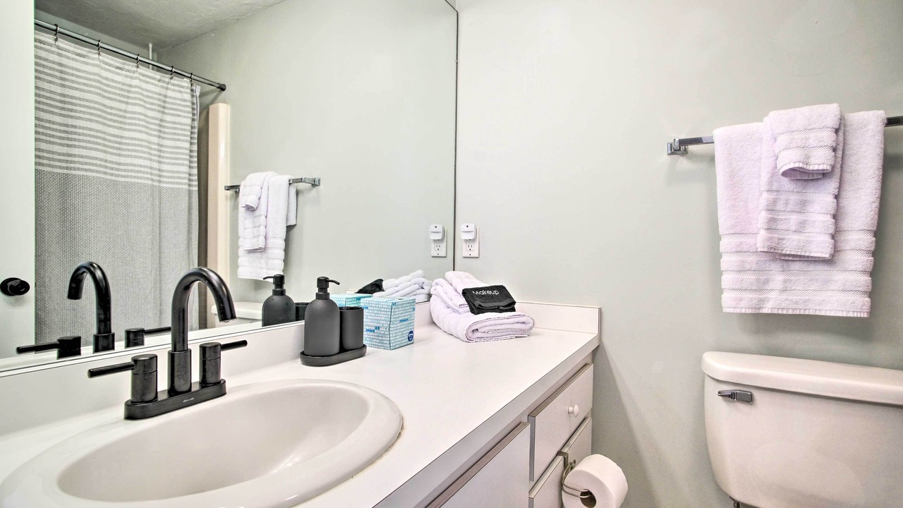 Photo of Bathroom in Mews Village