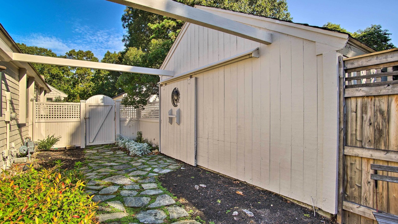 Photo of Outdoor in Mews Village
