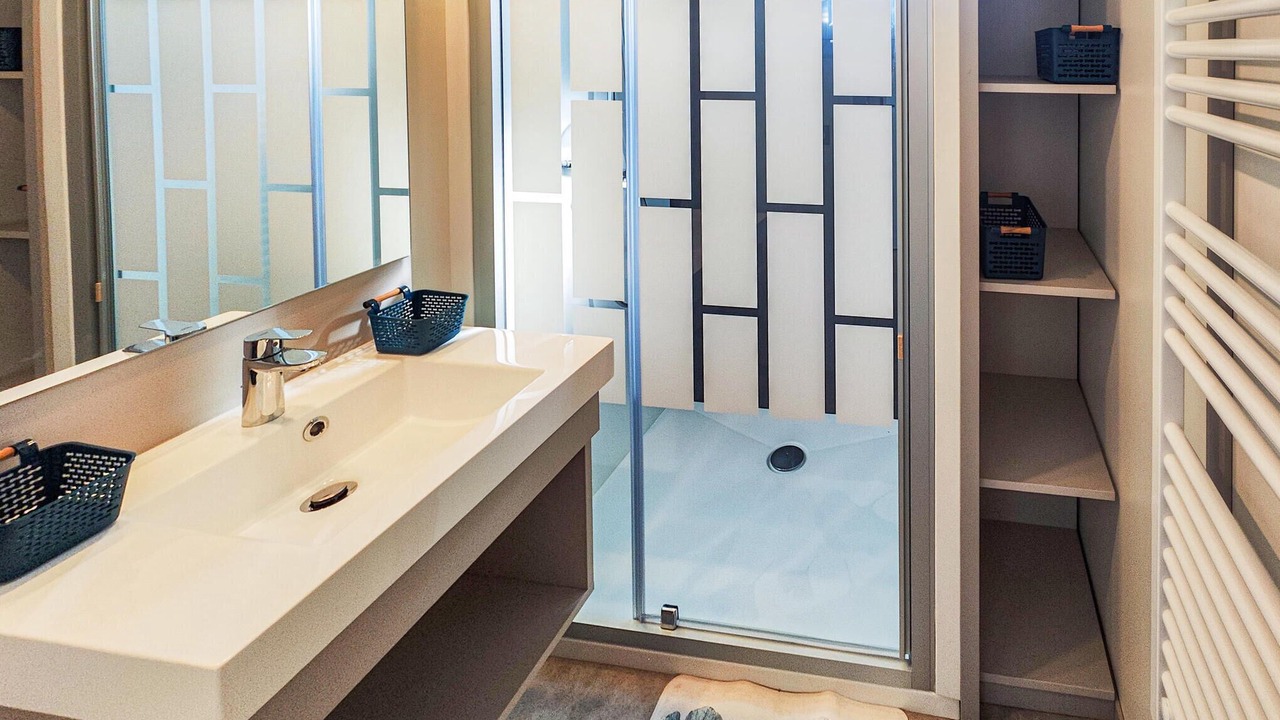 Photo of Bathroom in Olonzac