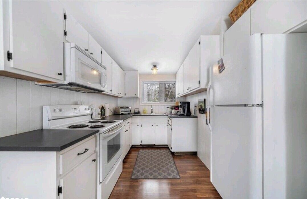 Photo of Kitchen in Centre Hastings