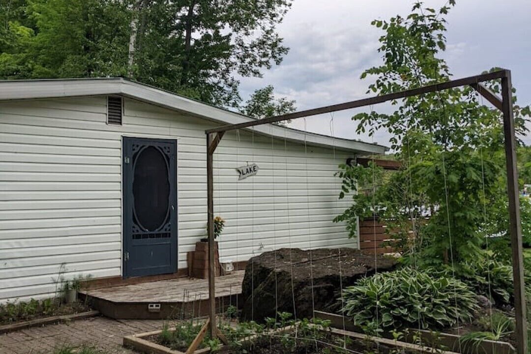 Photo of Outdoor in Centre Hastings