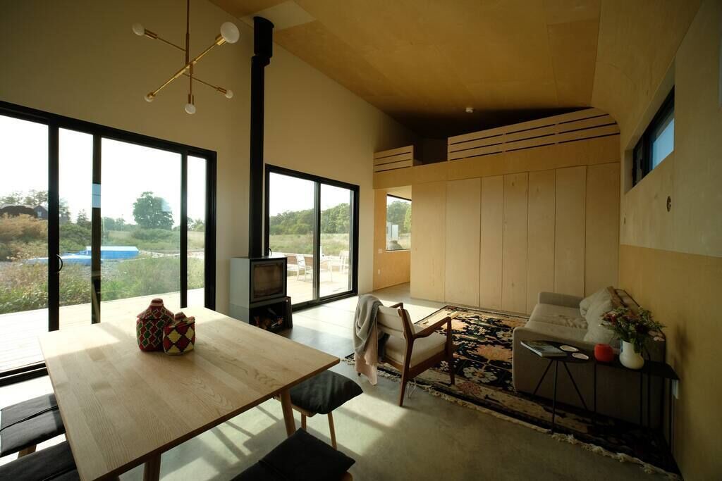 Photo of Livingroom in Consecon
