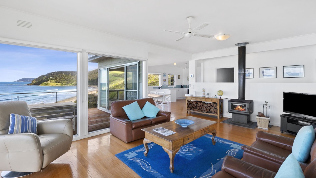 Photo of Livingroom in Eastern View