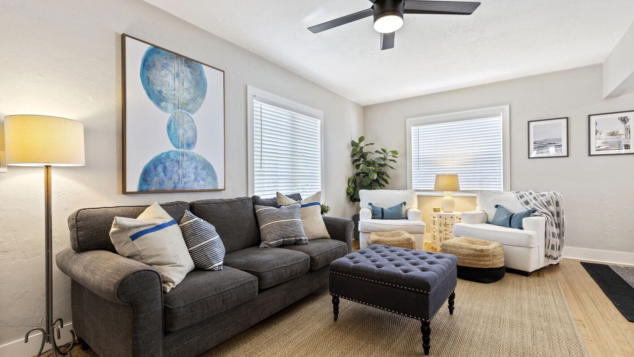 Photo of Bedroom in Lake Worth