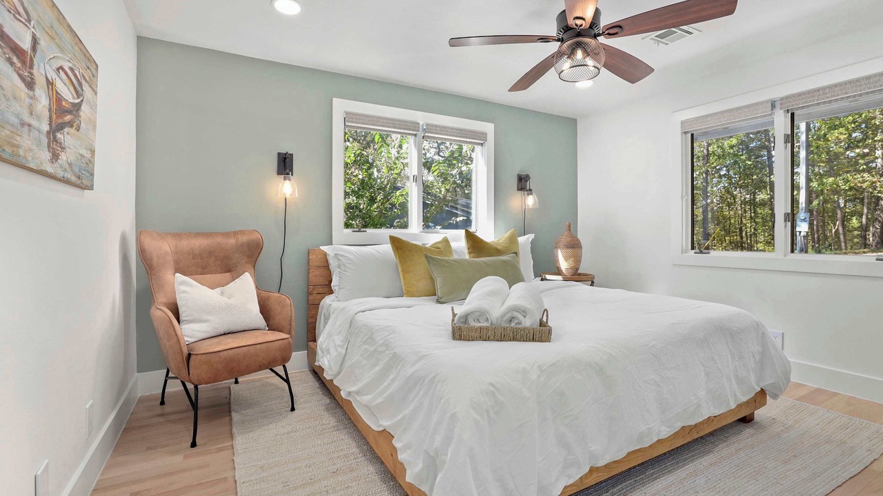 Photo of Bedroom in Beaver Shores