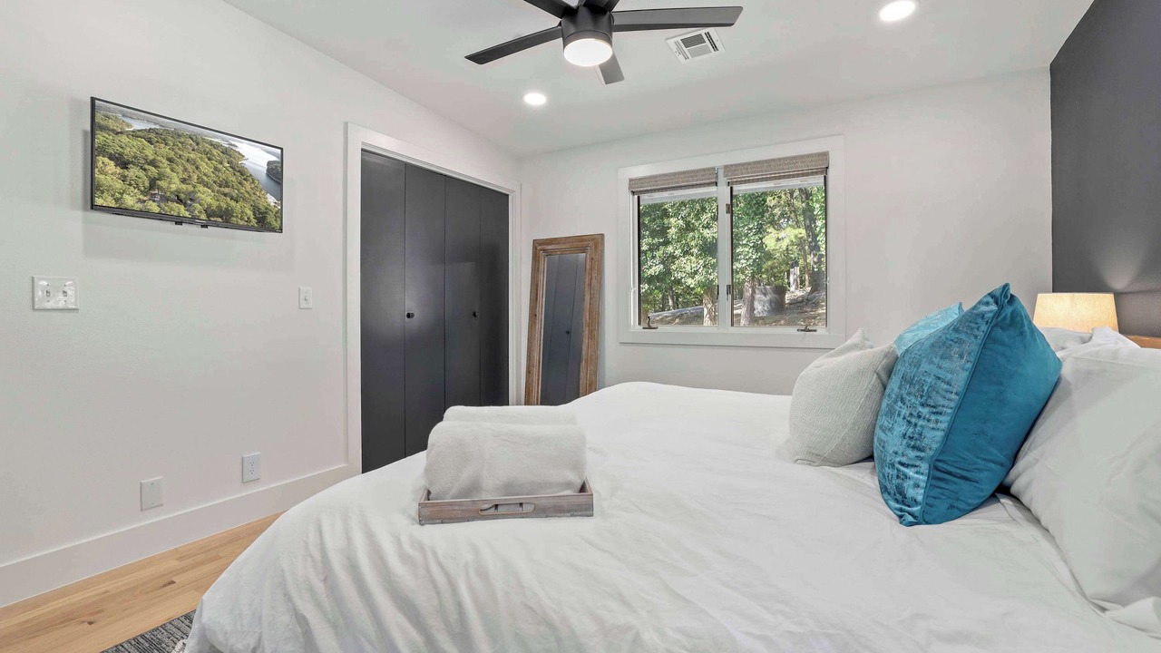 Photo of Bedroom in Beaver Shores