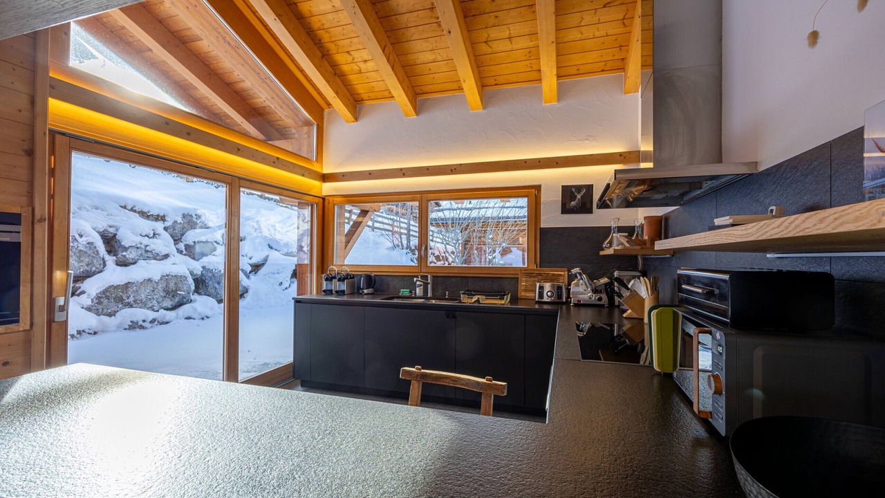 Photo of Kitchen in Saint-Pierre-de-Clages